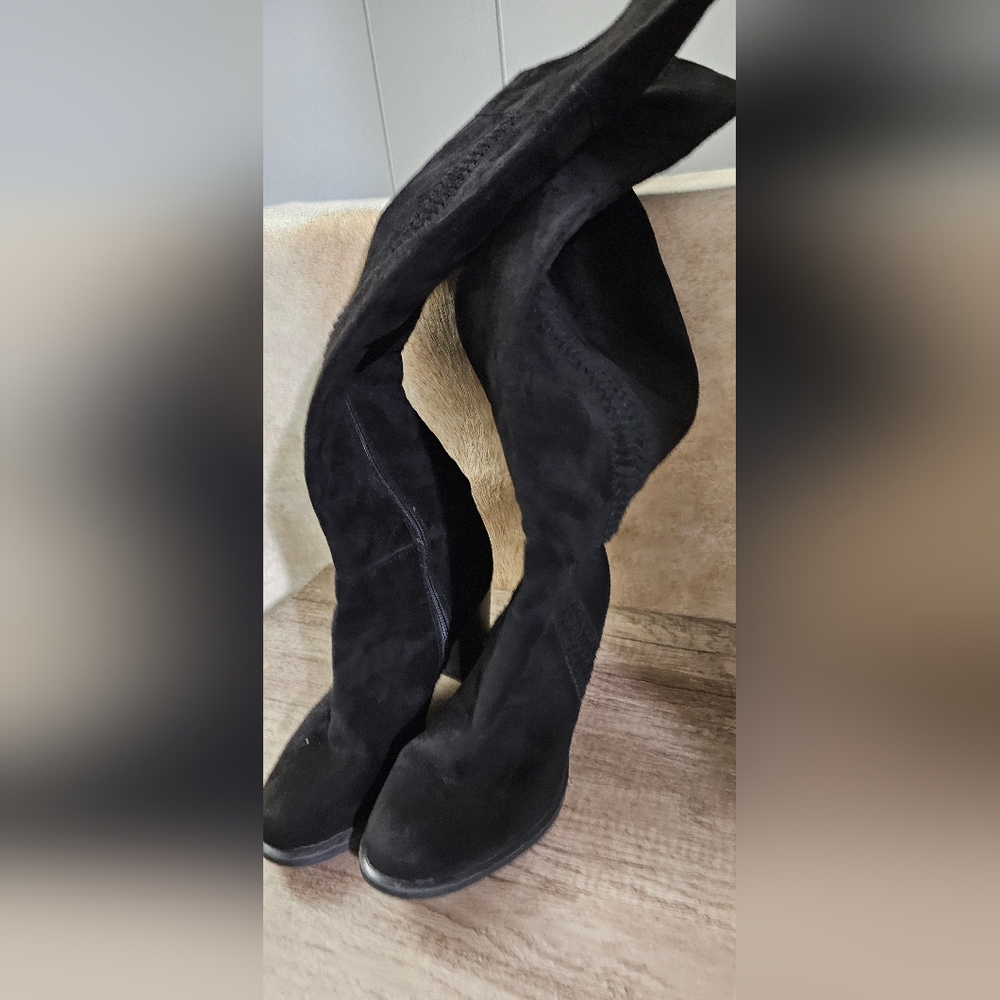 Boots woman